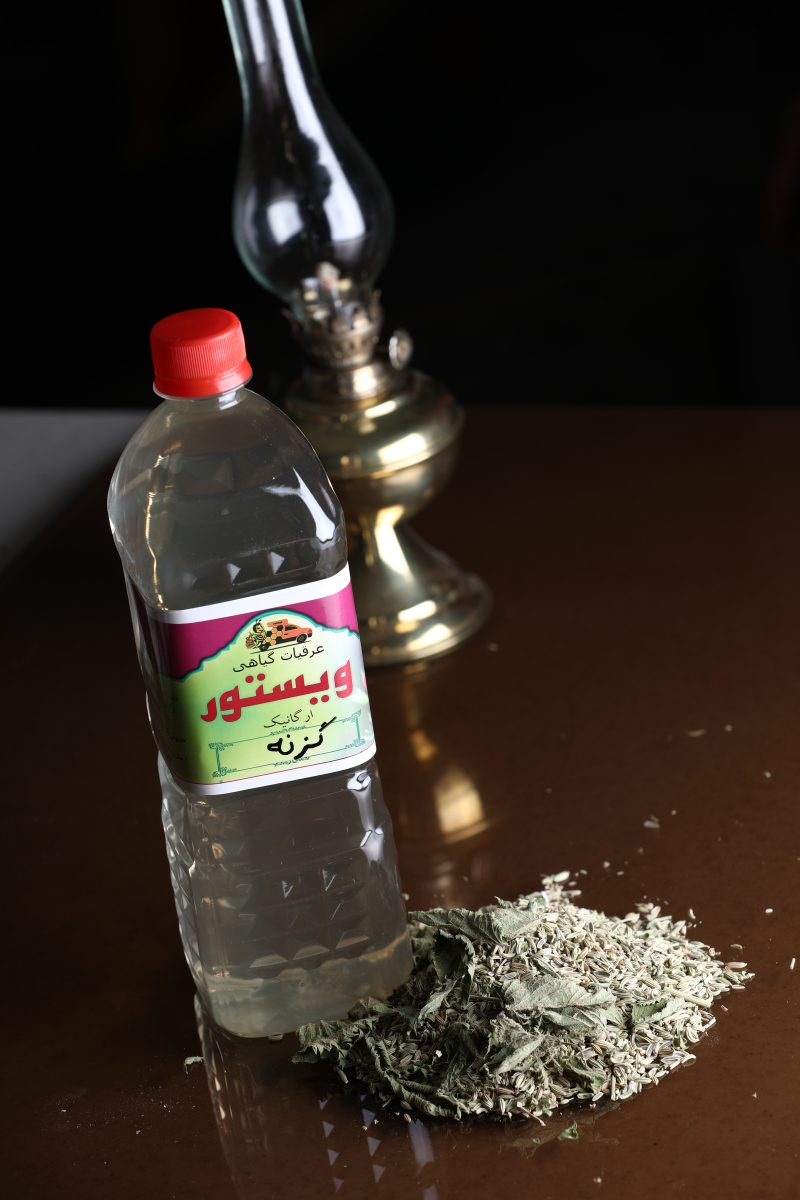 عرق گزنه ویستور یک لیتری با خواص تصفیه‌کنندگی خون